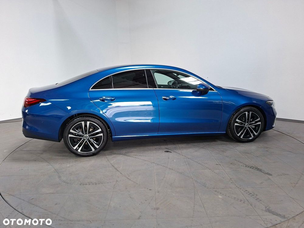 Mercedes-Benz CLA - 6