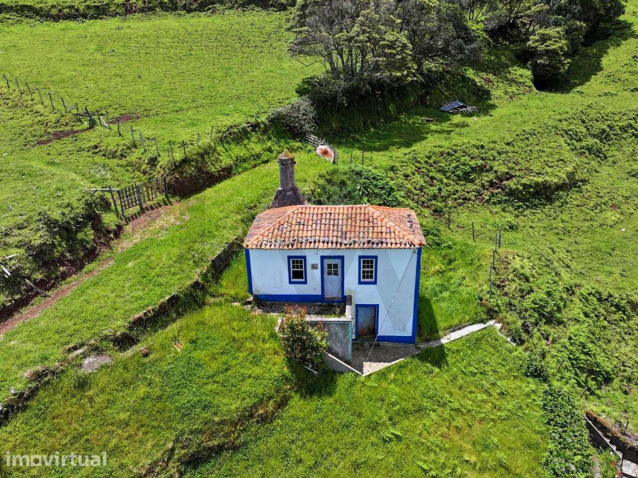 Moradia Tradicional Mariense T1 para Recuperar – Santa Bárbara, Vila d - Grande imagem: 3/14