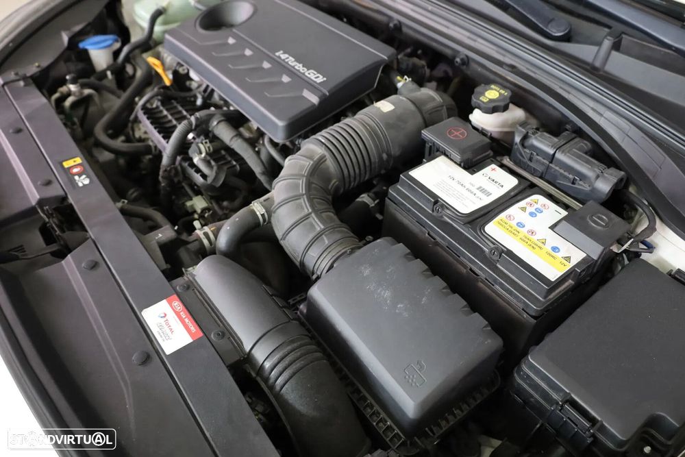 Kia Ceed 1.4 T-GDI TX+SRF 7DCT - 12