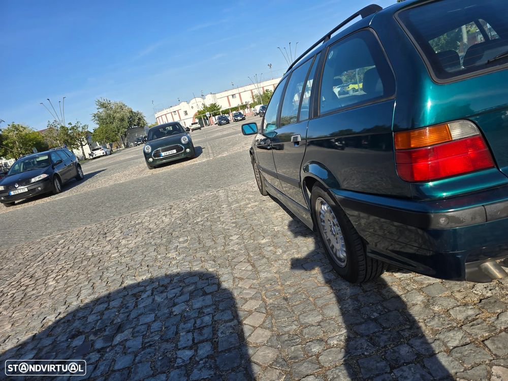 BMW 318 tds Touring - 16