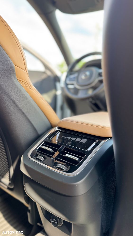 Volvo XC 60 T5 AWD Inscription - 29