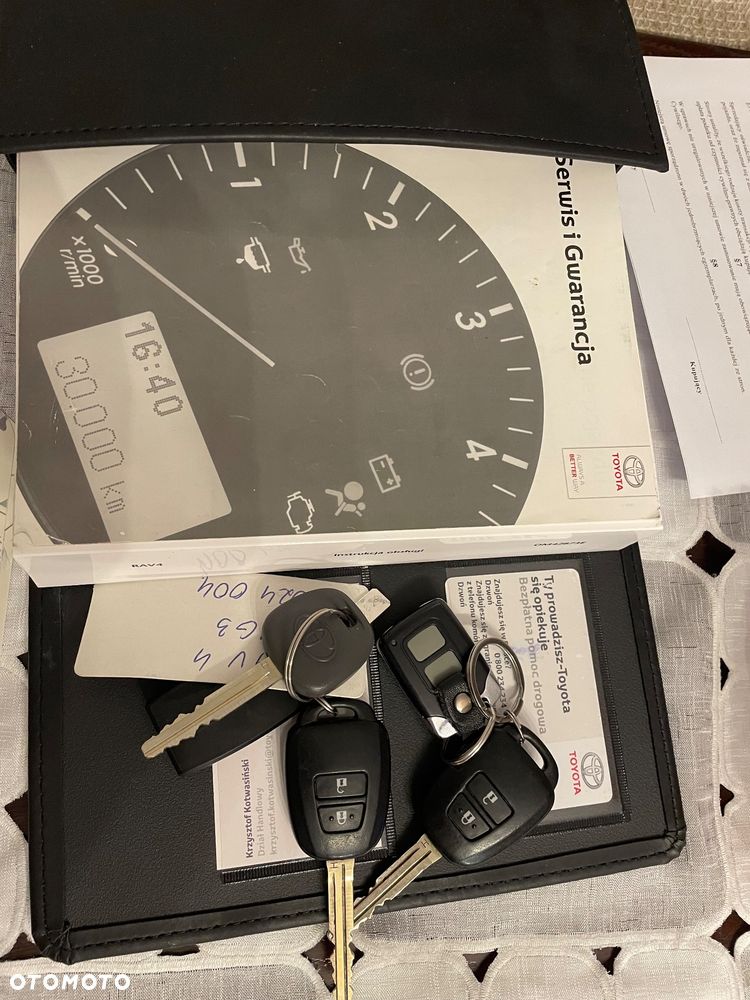 Toyota RAV4 2.0 D-4D Active - 16