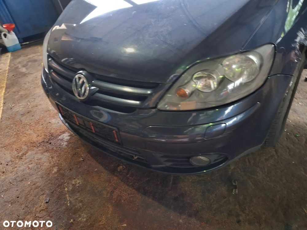 Zderzak przedni VW Golf Plus z Niemiec