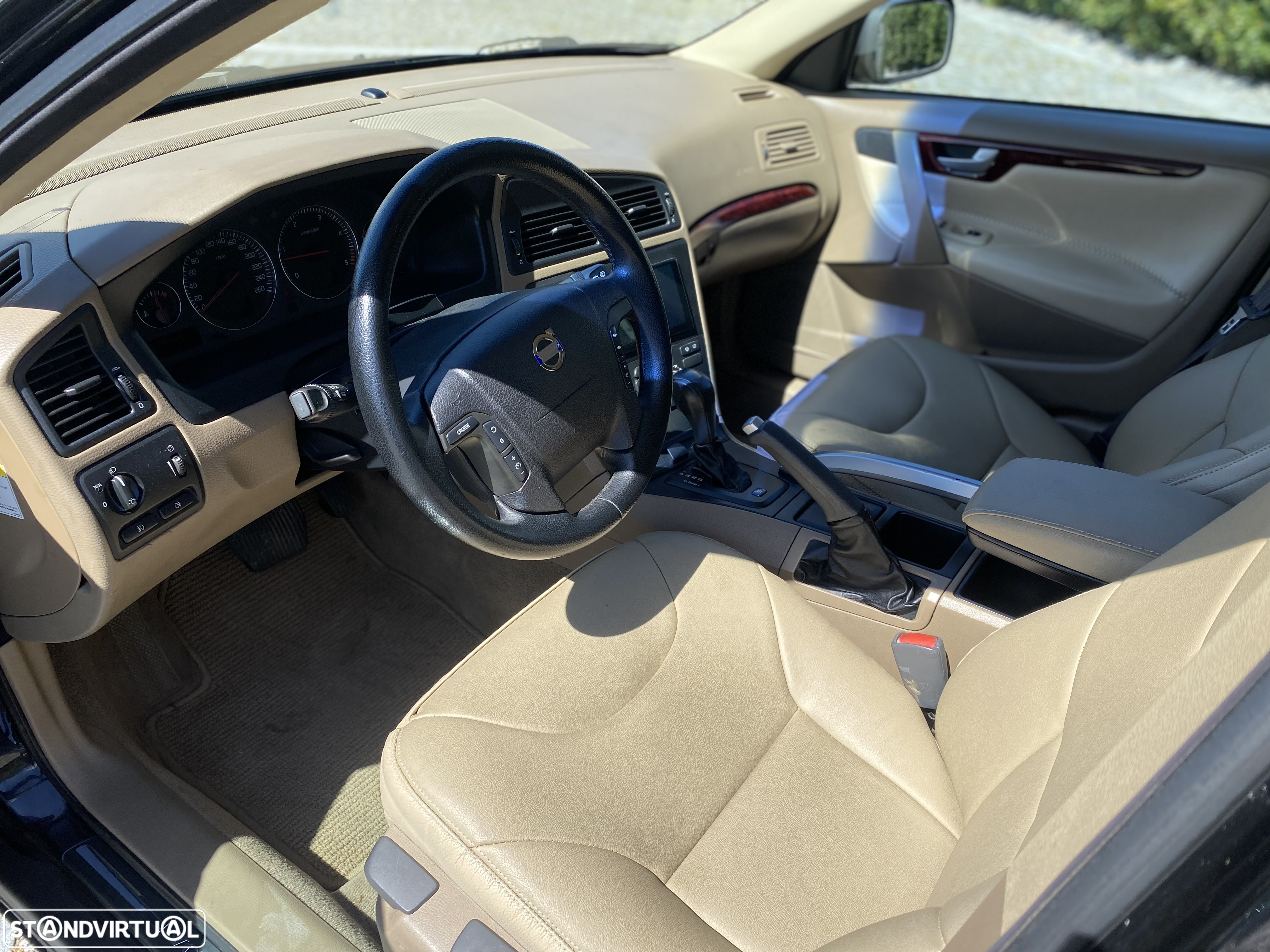 Volvo XC 70 - 11