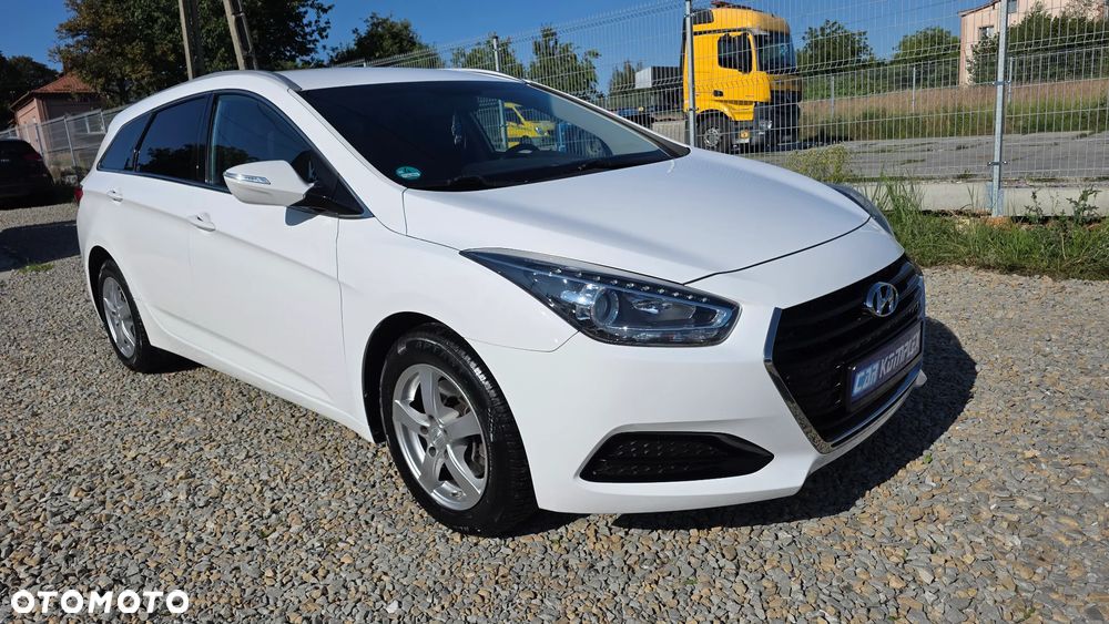 Hyundai i40 i40cw 1.6 Fifa World Cup Edition - 8