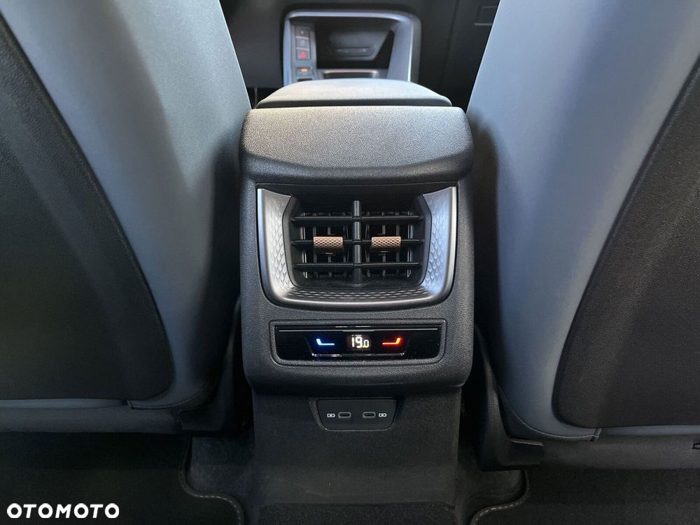 Cupra Terramar 1.5 eTSI mHEV DSG - 35