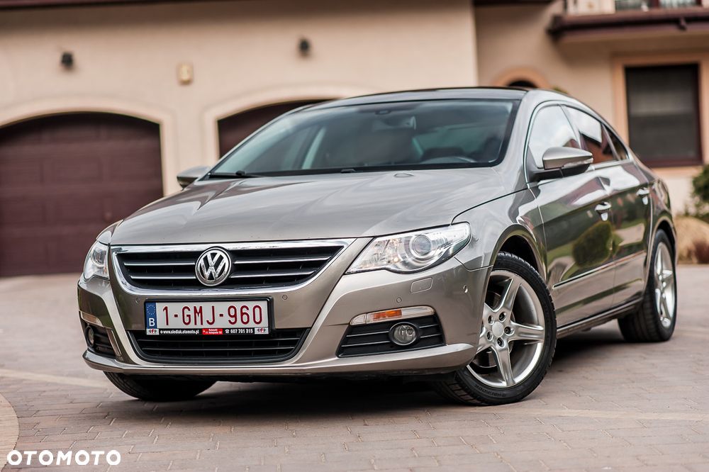 Volkswagen Passat CC - 2