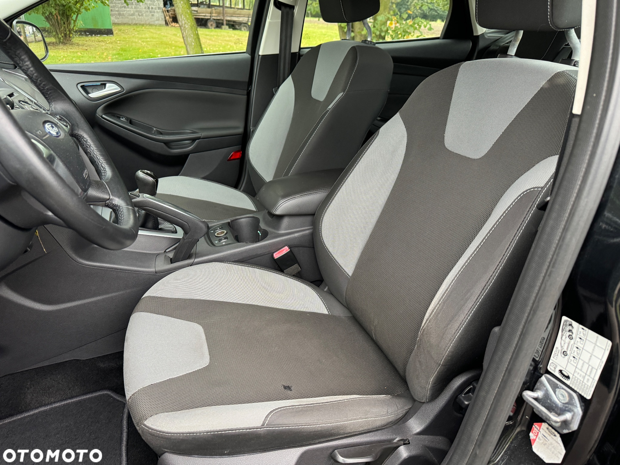 Ford Focus 1.6 Edition - 21