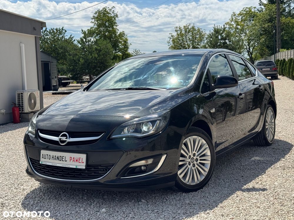 Opel Astra 1.4 Turbo Cosmo