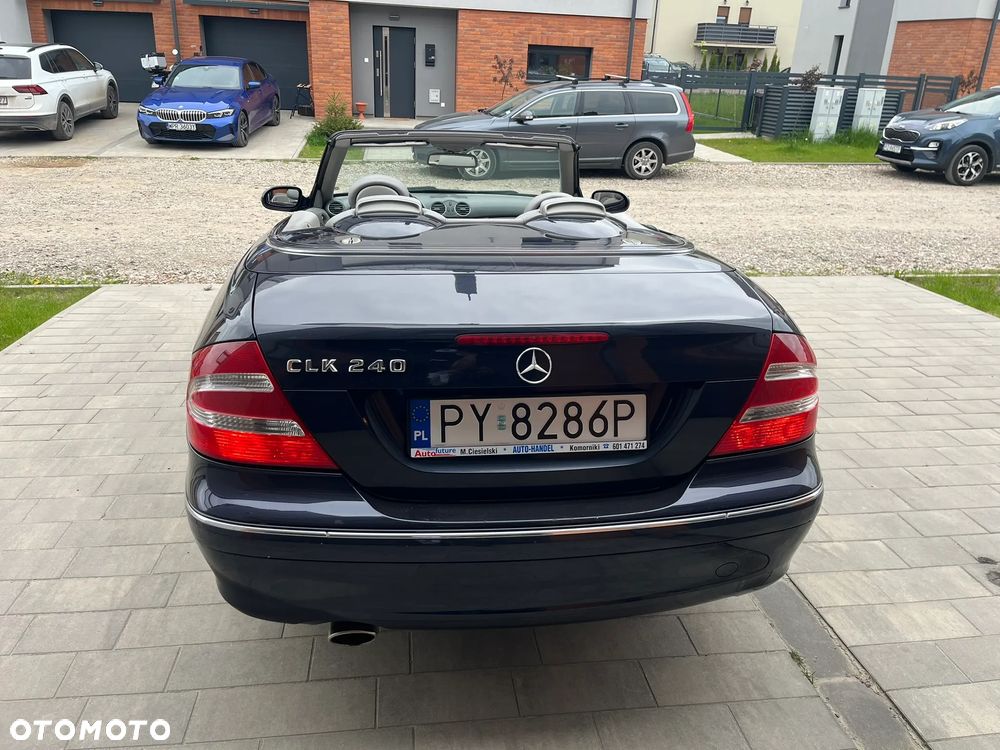 Mercedes-Benz CLK - 16