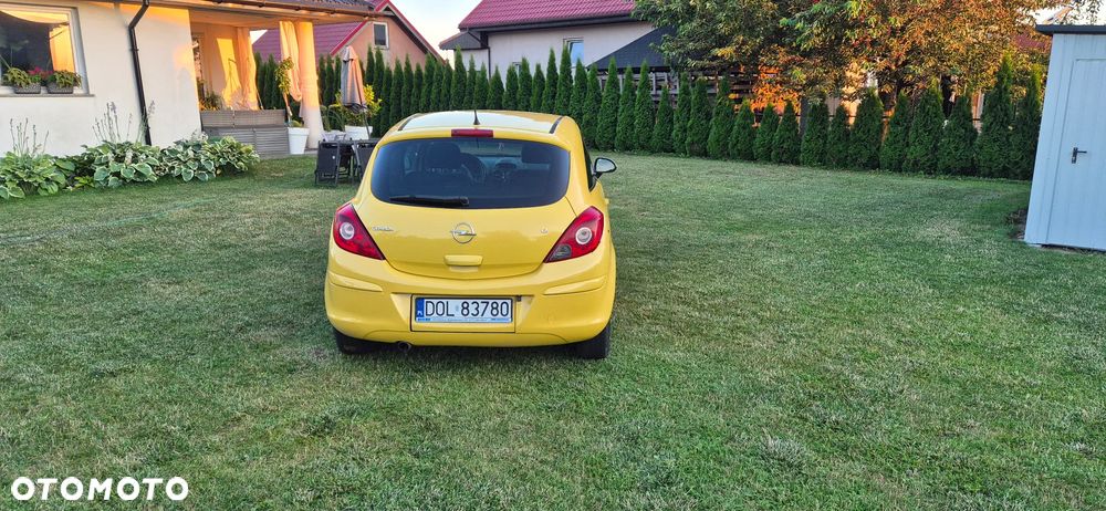 Opel Corsa 1.2 16V 111 - 3