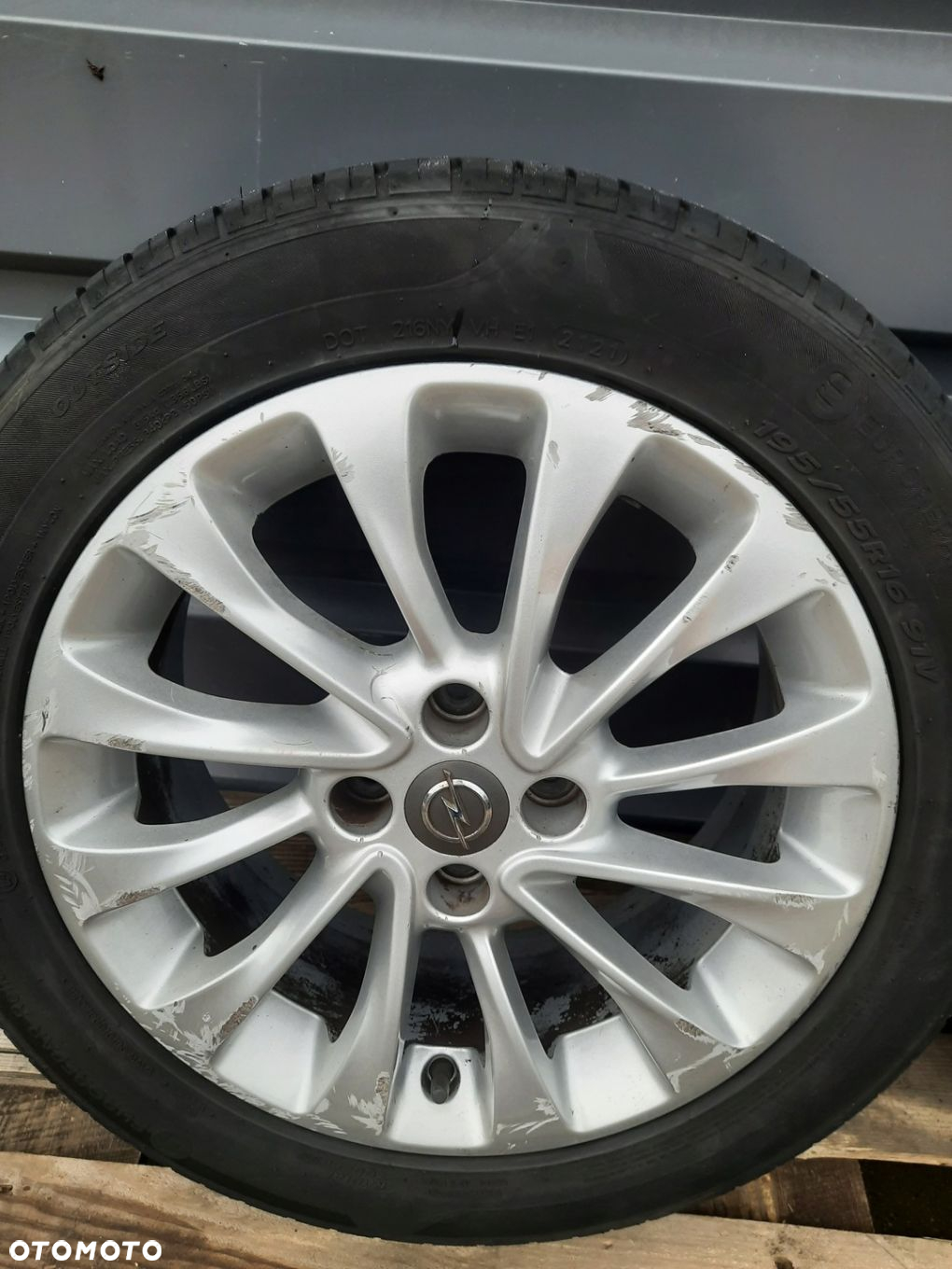 FELGI ALUMINIOWE Z OPONAMI OPEL CORSA E 16 CALOWE - 5