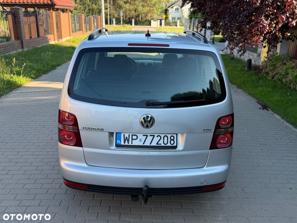 Volkswagen Touran 1.9 TDI DPF Blue Motion Highline - 16