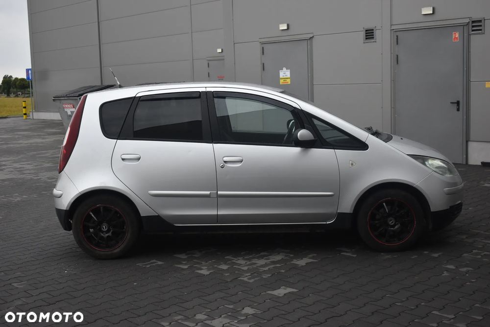 Mitsubishi Colt - 20