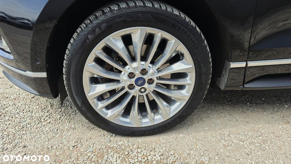 Ford Edge 2.0 EcoBlue Bi-Turbo 4x4 Vignale - 29
