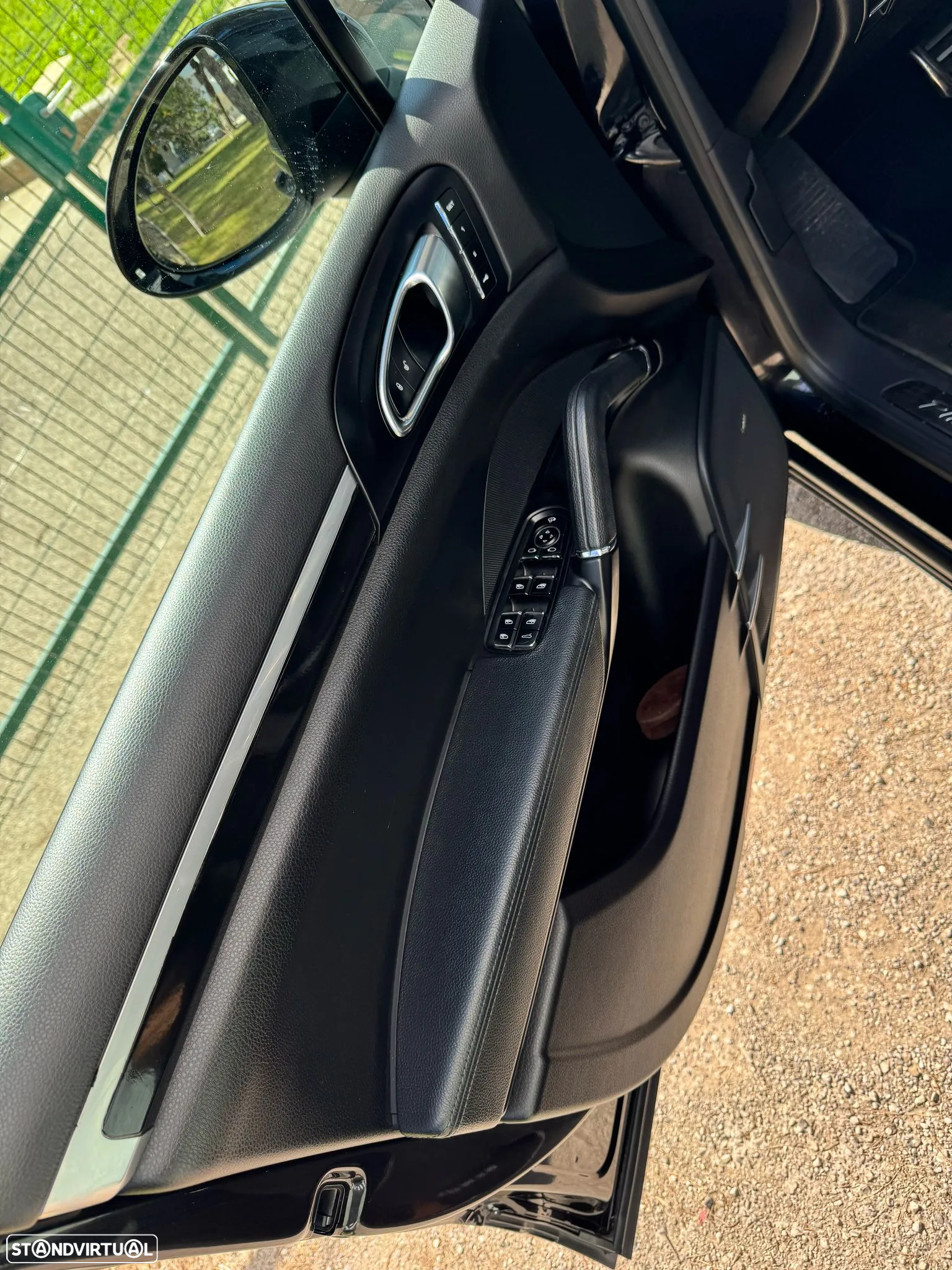 Porsche Cayenne - 8