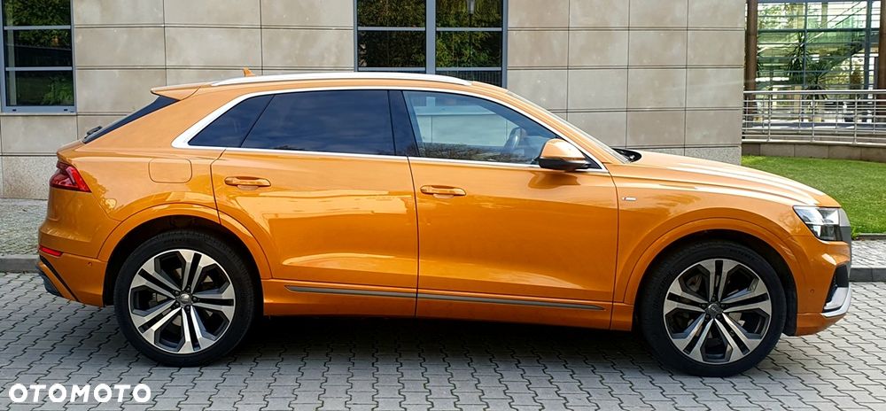 Audi Q8 - 9
