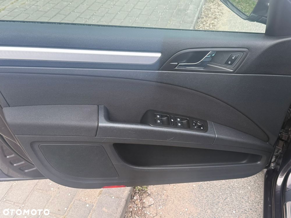 Skoda Superb 1.6 TDI GreenLine - 25