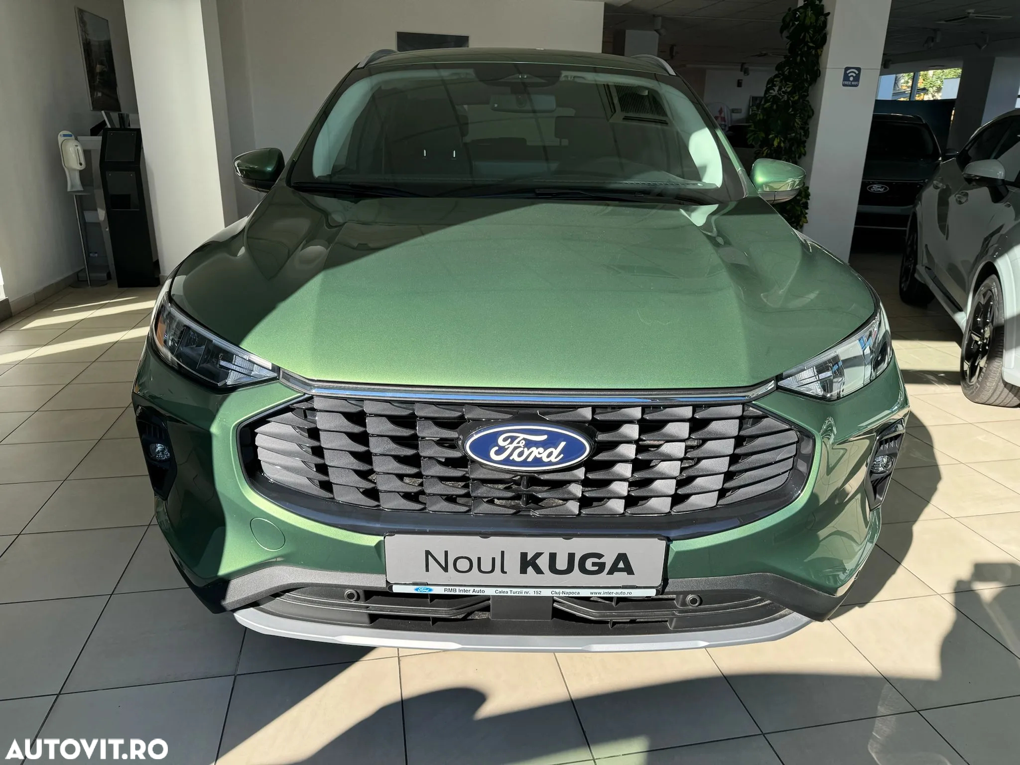 Ford Kuga - 2