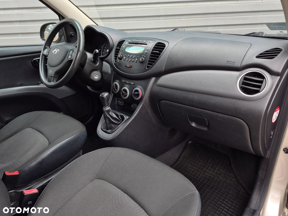 Hyundai i10 1.1 Classic - 5