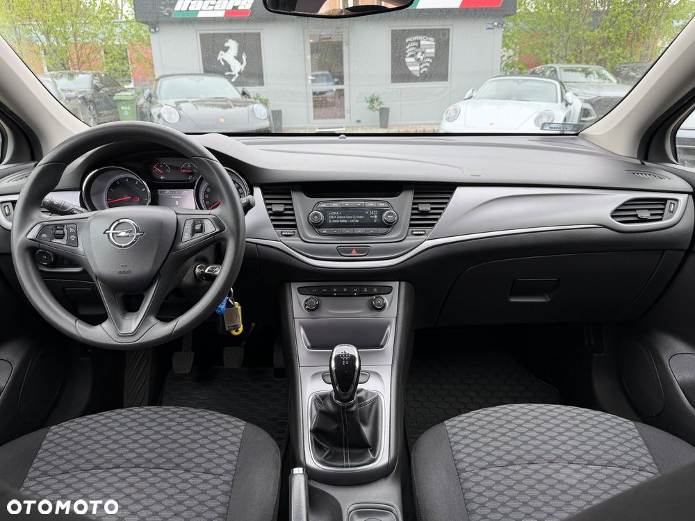 Opel Astra 1.4 Essentia - 25