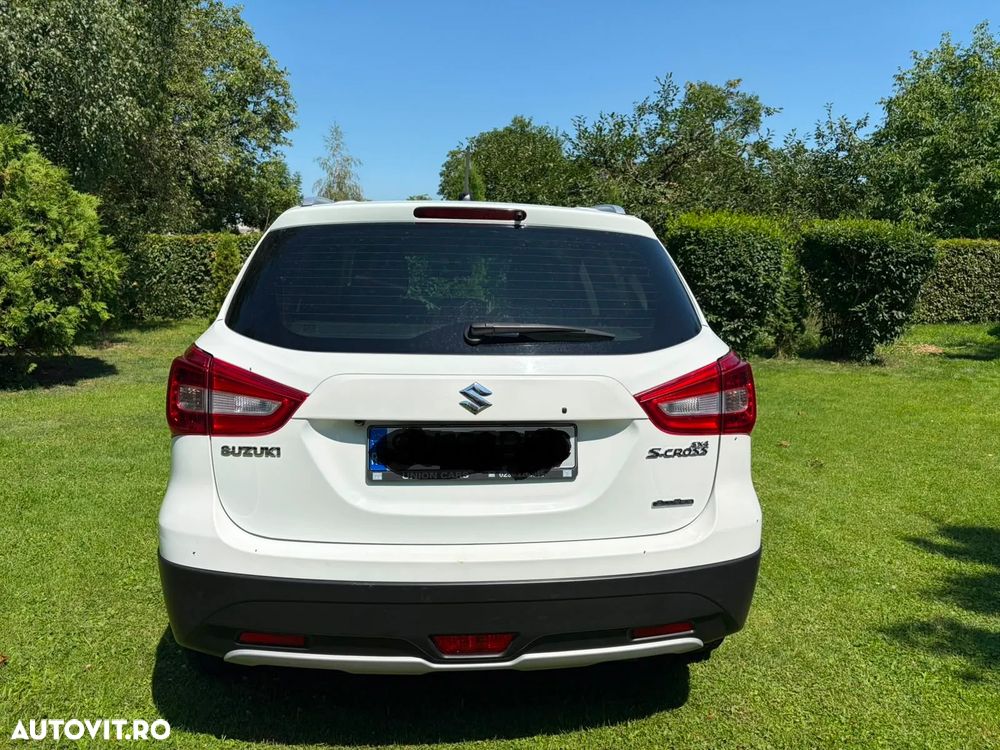 Suzuki S-Cross - 2