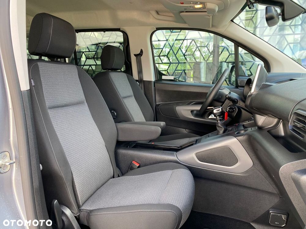 Toyota Proace City Verso Long 1.5 D-4D Family - 19