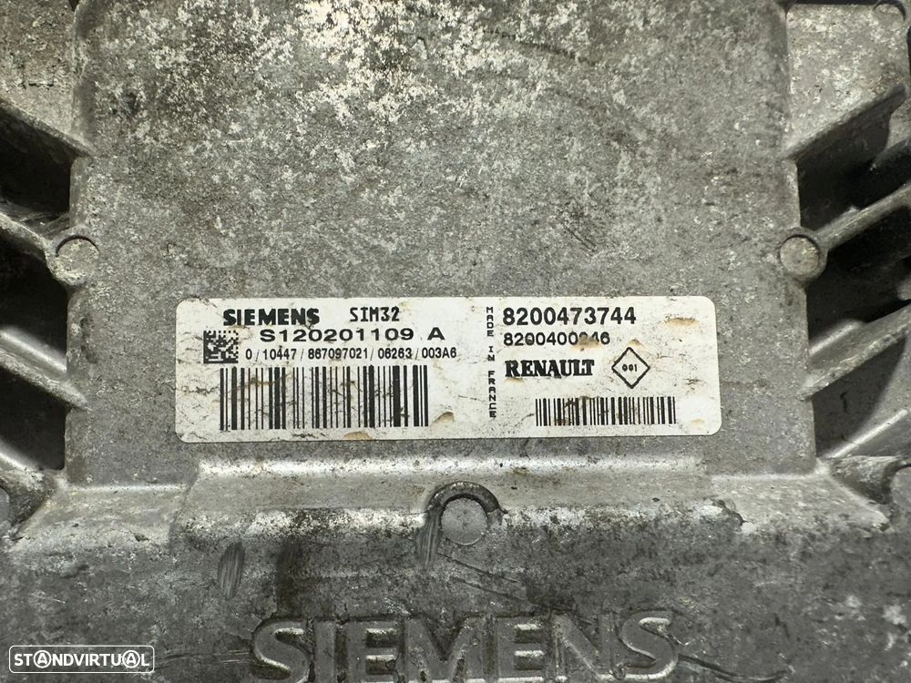 .Centralina Motor Original Siemens Renault 1.2i 16v D4F712 / 714 / 706 8200473744 S120201109 1998 - 2008 - 7
