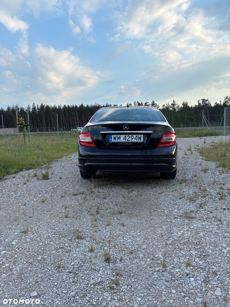 Mercedes-Benz Klasa C 250 CGI BlueEff Classic - 5