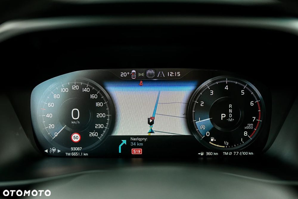 Volvo XC 40 T2 Core - 28