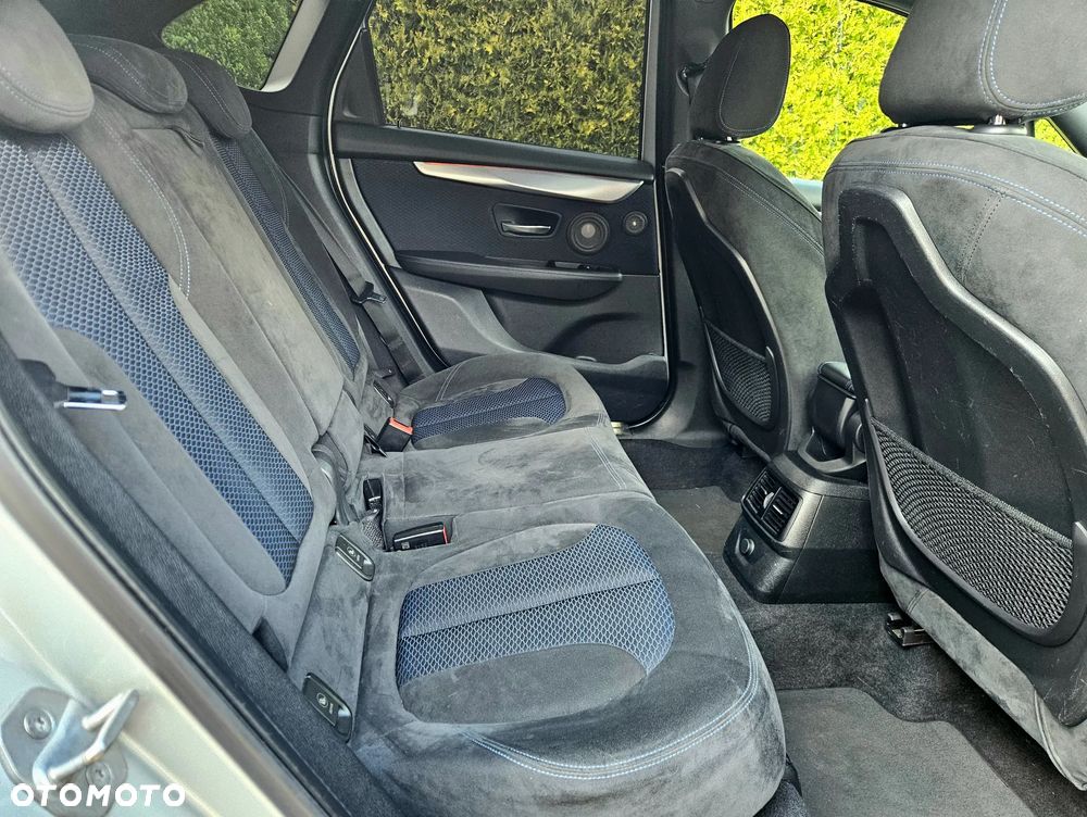 BMW Seria 2 220d xDrive Sport-Aut M Sport - 25