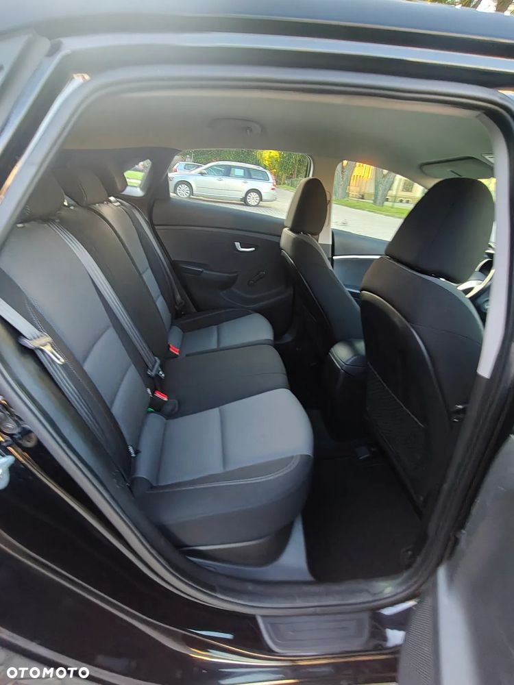 Hyundai i30 1.4 Classic - 12