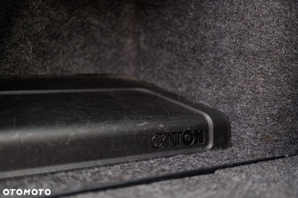 Skoda Octavia 2.0 TDI DSG RS - 21