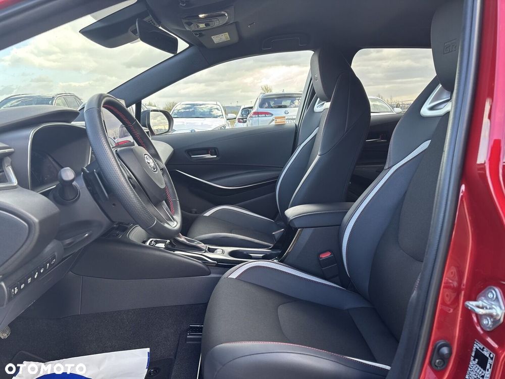 Toyota Corolla 2.0 Hybrid GR Sport - 15