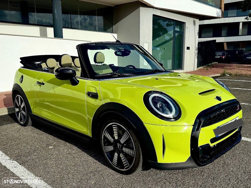 MINI Cabrio Cooper S Classic Auto Desportiva - 1