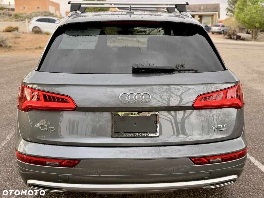 Audi Q5 2.0 TFSI Quattro S tronic sport - 2