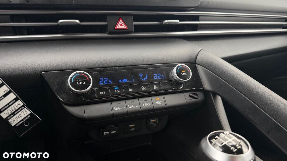Hyundai Elantra 1.6 Modern - 17