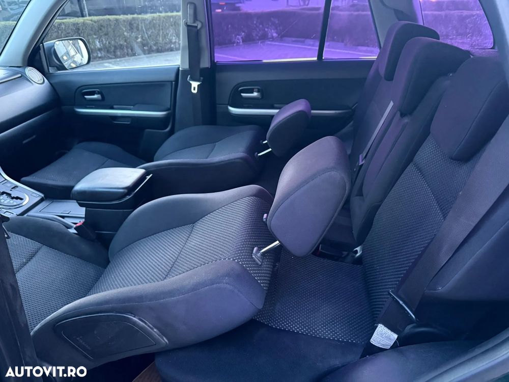 Suzuki Grand Vitara - 12