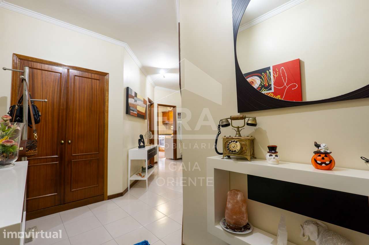 T1+1 com garagem fechada em Pedroso - Grande imagem: 5/32
