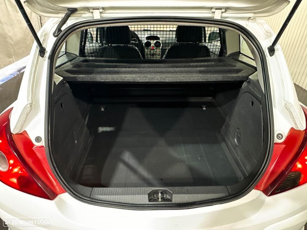 Opel Corsa Van 1.3CDTi 75cv - 9