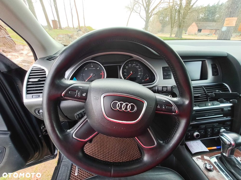 Audi Q7 - 3