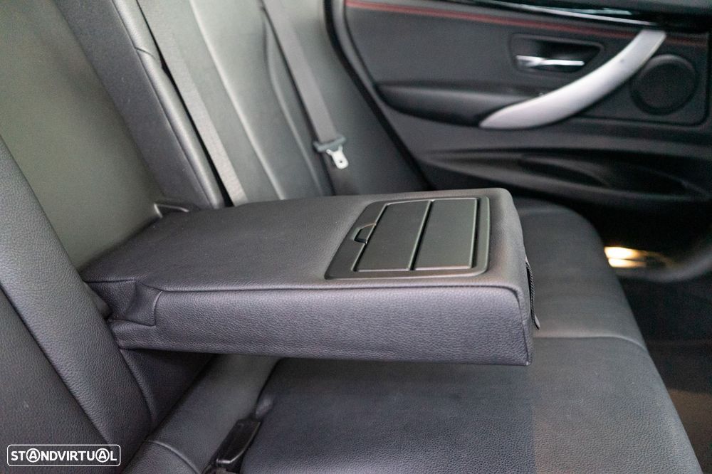 BMW 320 Gran Turismo d xDrive Sport-Aut. M Sport - 46