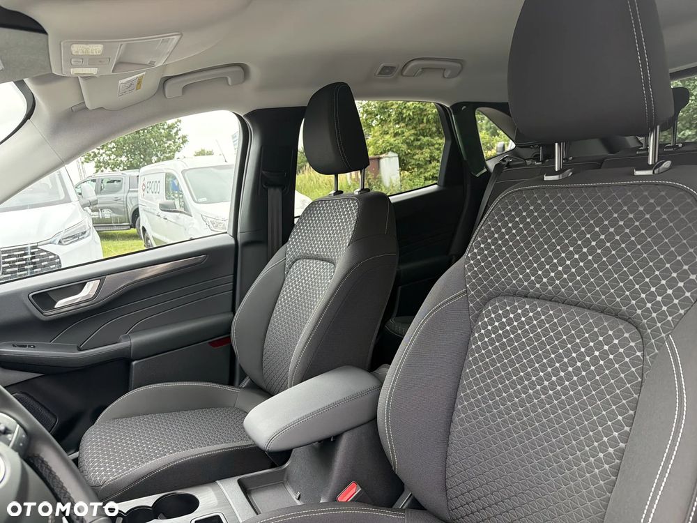 Ford Kuga 2.5 Duratec FHEV TITANIUM - 12