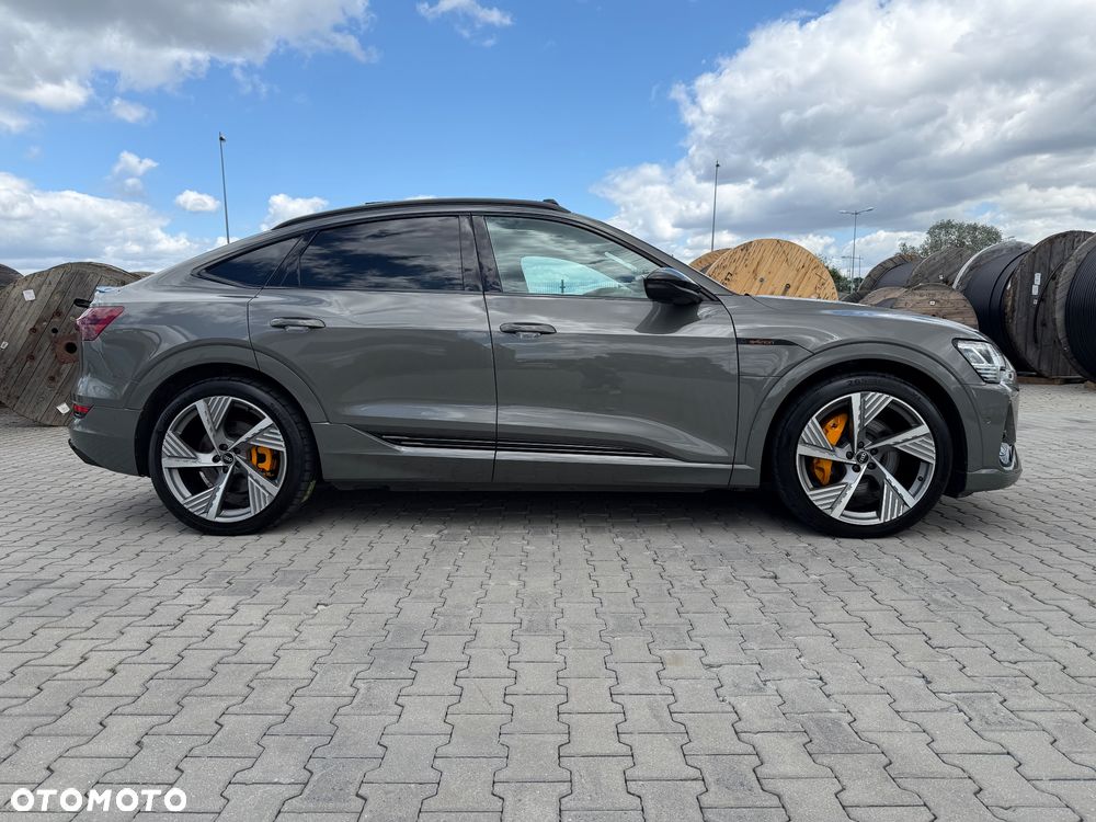 Audi e-tron Sportback 55 quattro S line - 13