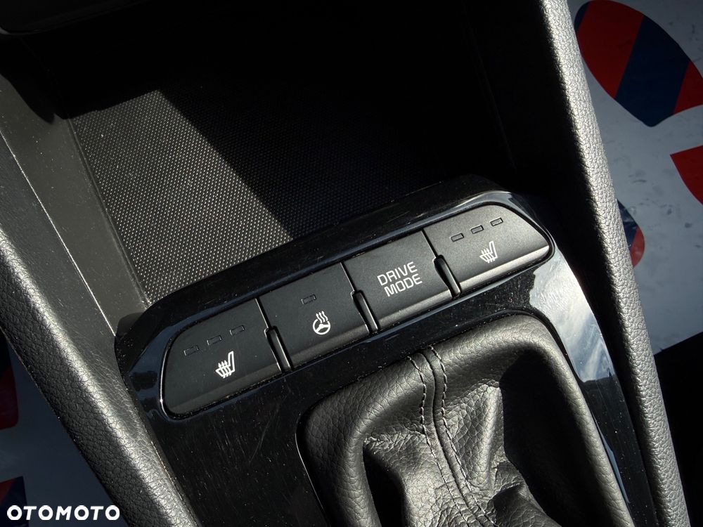 Kia Stonic 1.0 T-GDI M DCT - 28