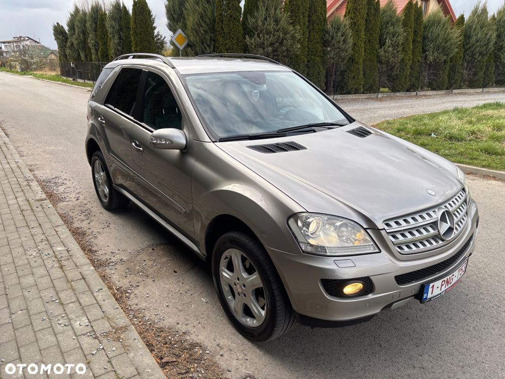 Mercedes-Benz ML 300 CDI 4-Matic - 11