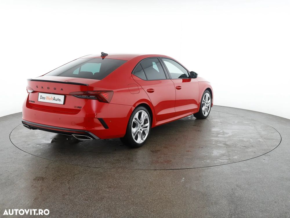 Skoda Octavia 2.0 245 TSI DSG RS - 7
