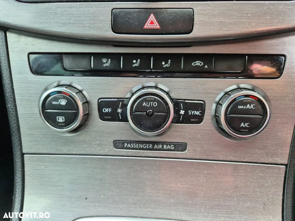 Panou modul comanda climatronic VW PASSAT B7 cod 3AA907044AF - 1