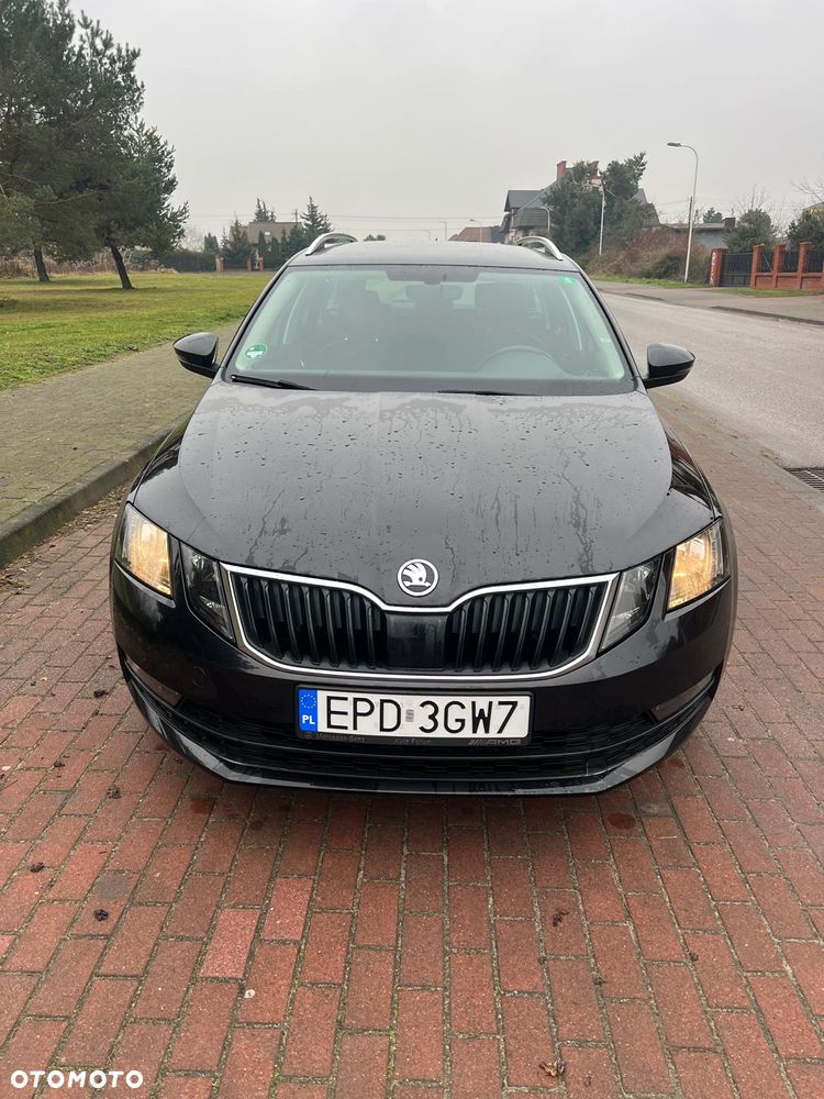 Skoda Octavia 1.6 TDI DSG Soleil - 2
