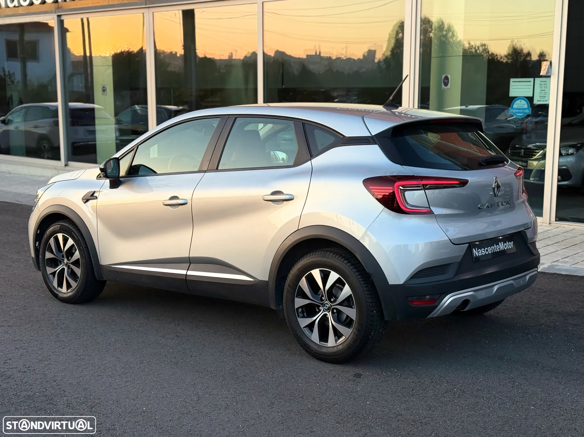Renault Captur 1.5 dCi Exclusive - 10